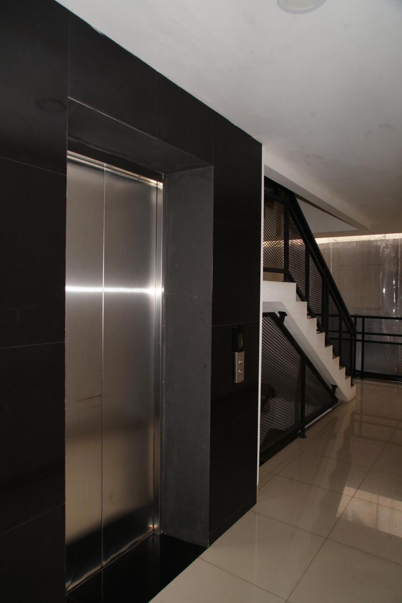 Residence T63 By Shm Jakarta Exterior photo